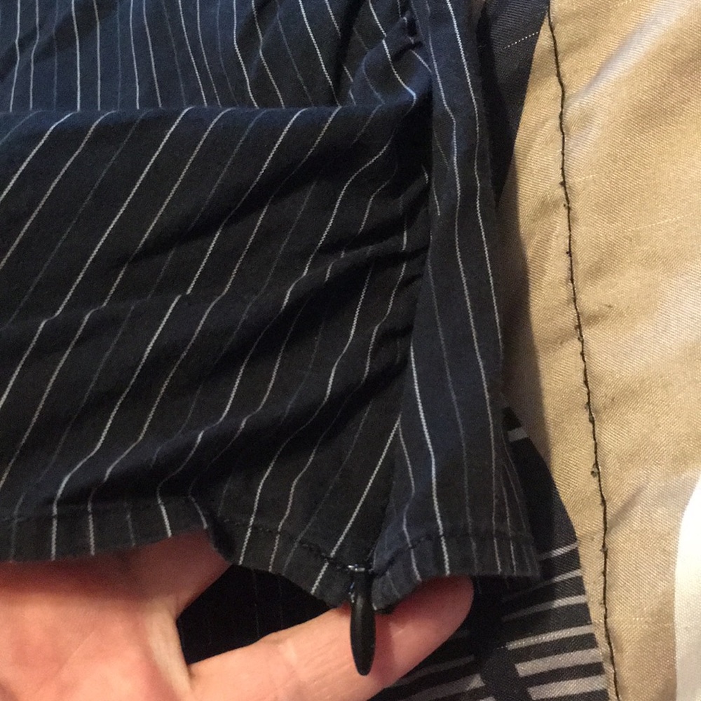 Express stripped blouse - Picture 3 of 3